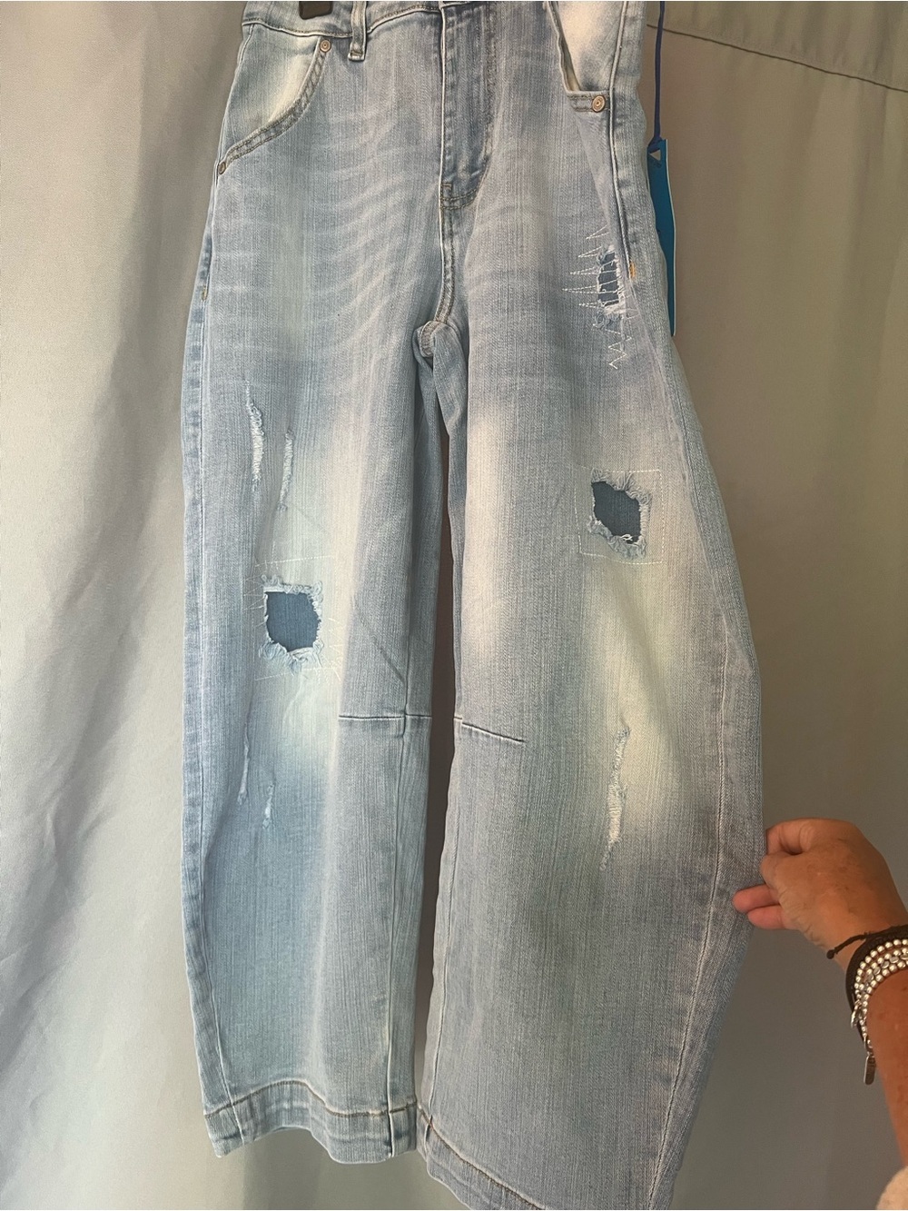 Light Wash Distressed Barrel Wide Leg Jeans